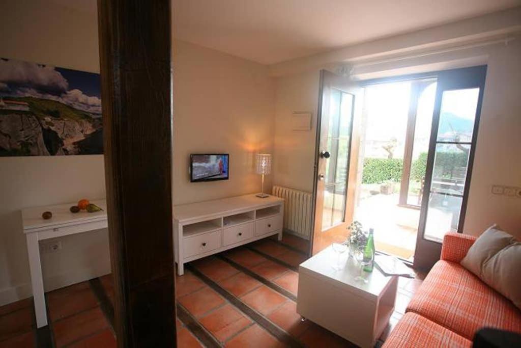 2 Habit, Sala, Terraza, Jardin, Parking Gratis Leilighet Zumaia Eksteriør bilde